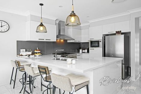 Property photo of 1 Guillemont Road Edmondson Park NSW 2174