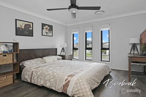 Property photo of 1 Guillemont Road Edmondson Park NSW 2174