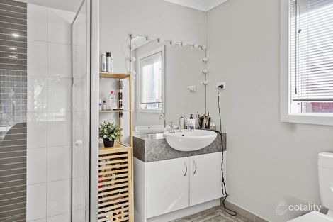 Property photo of 3 Sonny Close Maddingley VIC 3340