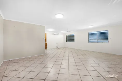 Property photo of 534 David Low Way Pacific Paradise QLD 4564