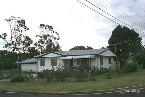 1 Leigh St, Eastern Heights, QLD 4305