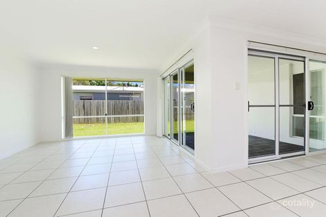 Property photo of 28 Kurrimine Crescent Mountain Creek QLD 4557