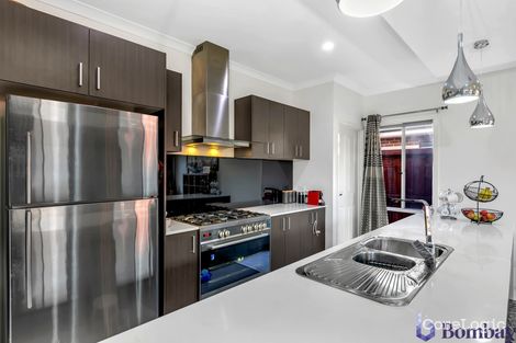 Property photo of 35 Icarus Drive Kalkallo VIC 3064