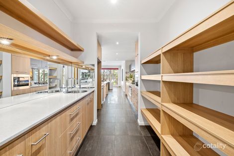 Property photo of 7 Nature Circuit Cranbourne North VIC 3977