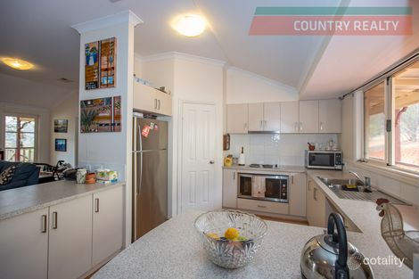 1927 Northam-Toodyay Rd, Dumbarton, WA 6566