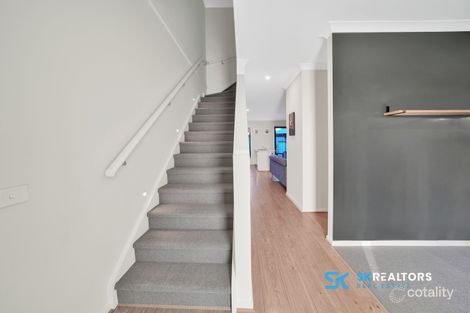 Property photo of 128 Highlander Drive Craigieburn VIC 3064