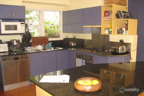 34 Dauphin Tce, Highgate Hill, QLD 4101