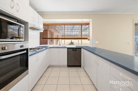 Property photo of 6 Cooks Way Taylors Hill VIC 3037