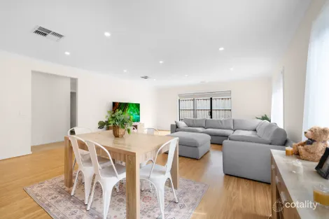 Property photo of 1 Boxer Drive Wyndham Vale VIC 3024