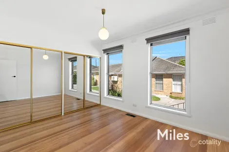 Property photo of 2/76 Marshall Street Ivanhoe VIC 3079
