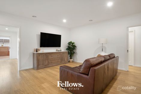 Property photo of 17 Kaduna Drive Officer South VIC 3809