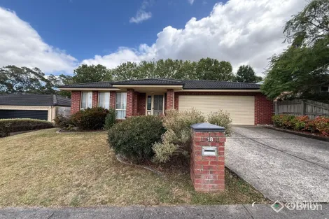 18 Palm Sq, Drouin, VIC 3818
