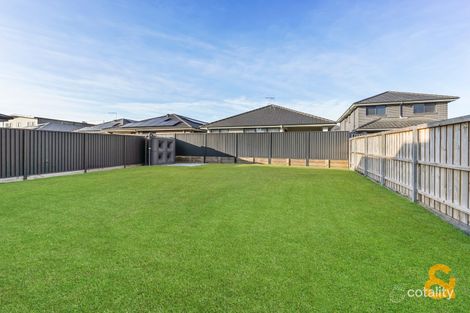 Property photo of 104 Ingall Loop Catherine Field NSW 2557
