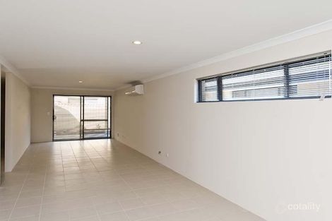 Property photo of 5 Altrincham Grove Butler WA 6036