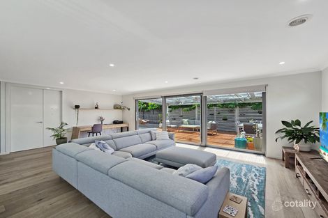 Property photo of 33 Jacana Way Armstrong Creek VIC 3217
