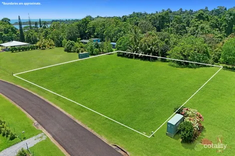 11 Unsworth Dr, Mission Beach, QLD 4852