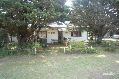 73 Dawson St, Miles, QLD 4415