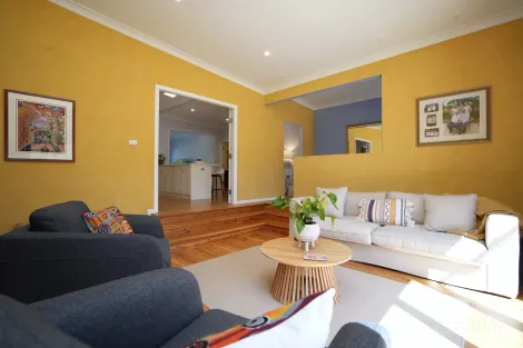 Property photo of 41 Ross Crescent Griffith NSW 2680