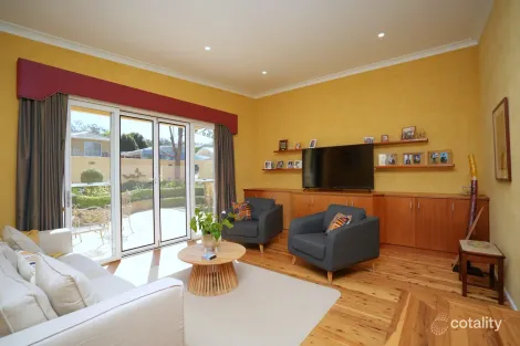 Property photo of 41 Ross Crescent Griffith NSW 2680