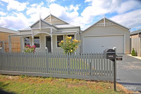 Property photo of 12 Smallman Court Paynesville VIC 3880