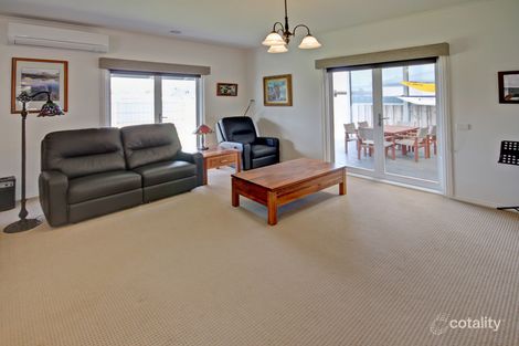 Property photo of 12 Smallman Court Paynesville VIC 3880