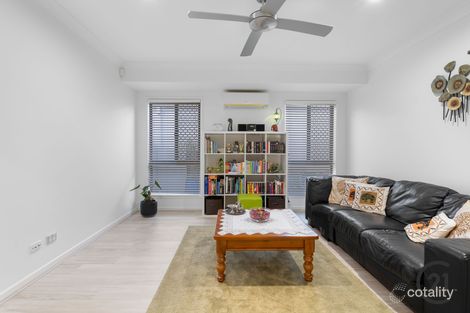 Property photo of 13 Daylesford Circuit Ormeau QLD 4208