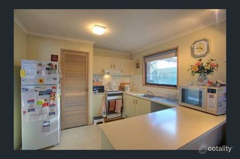 Property photo of 24 Callistemon Avenue Keysborough VIC 3173