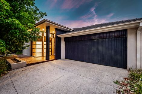 Property photo of 8 Red Maple Drive Cranbourne West VIC 3977