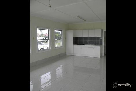 Property photo of 2 Bates Drive Birkdale QLD 4159