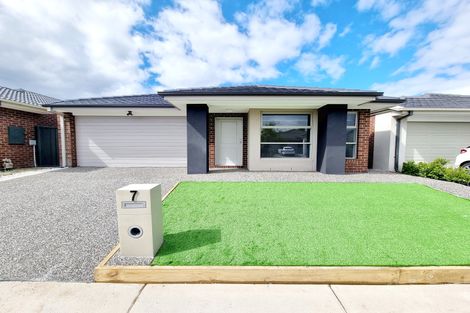 7 Rathdowne Rd, Werribee, VIC 3030