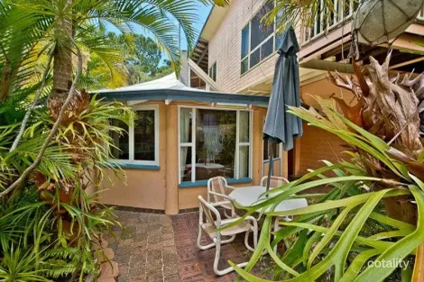 4 Dorothey Newnham St, Cowan Cowan, QLD 4025