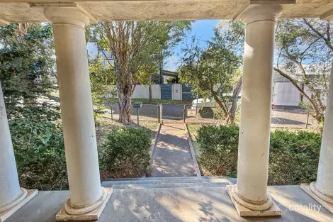 6 Royal St, Toowoomba City, QLD 4350