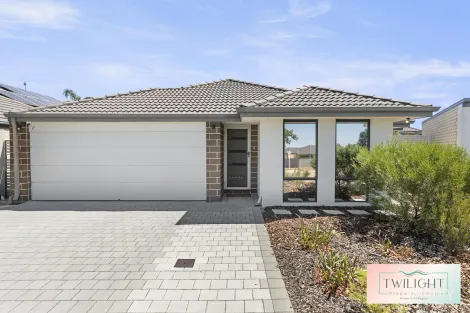 Property photo of 6 Moonstone Parkway Wellard WA 6170
