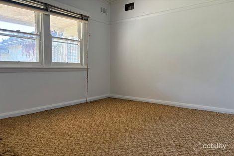 Property photo of 2 Styles Place Merrylands NSW 2160