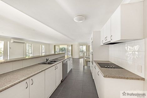 Property photo of 3 Tralee Court Carrara QLD 4211