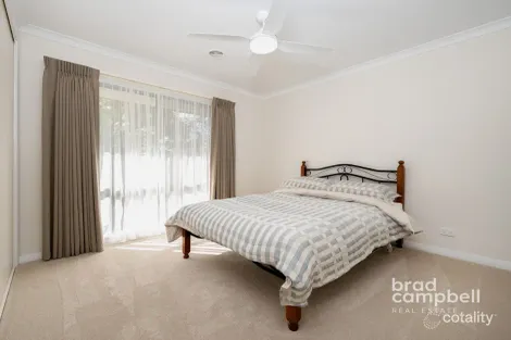 Property photo of 21 Nillahcootie Crescent Kialla VIC 3631