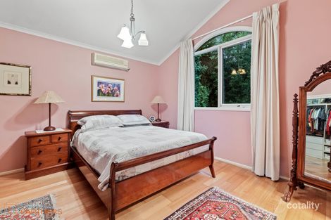 Property photo of 35 Brereton Street Garran ACT 2605