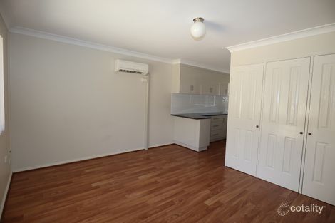 Property photo of 4/5 Joyes Place Tolland NSW 2650