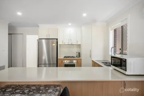 Property photo of 28 Carmody Street Casey ACT 2913