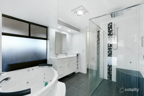 Property photo of 17 Faraday Street Camillo WA 6111