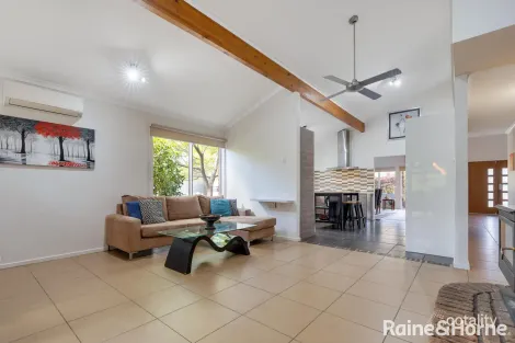 Property photo of 27 Barclay Place Riddells Creek VIC 3431