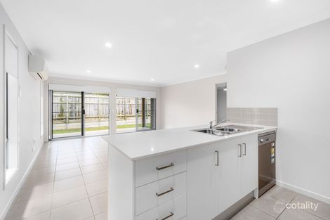Property photo of 8 Kiama Circuit Thornlands QLD 4164