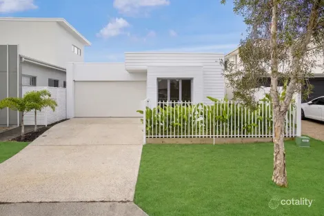 Property photo of 11 Cape Street Birtinya QLD 4575