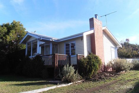221 Roslyn Ave, Blackmans Bay, TAS 7052