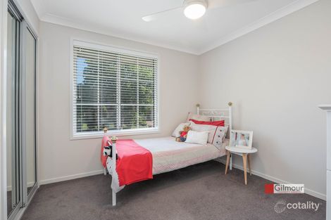 Property photo of 1 Hampton Close Castle Hill NSW 2154