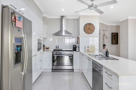 Property photo of 40 Lindfield Circuit Noosaville QLD 4566