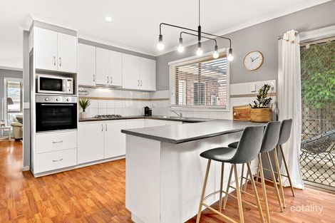 Property photo of 12 Pochoen Place Whittlesea VIC 3757