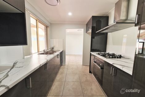Property photo of 60 Torrance Crescent Quakers Hill NSW 2763