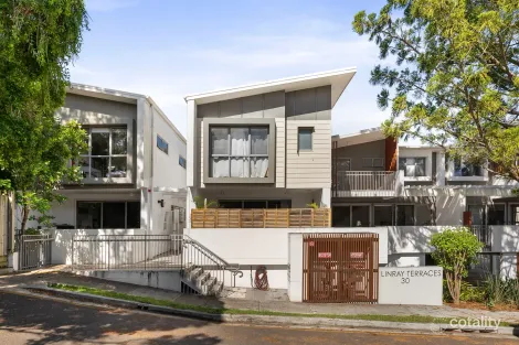 6/30 Sale Yards Lane, Newmarket, QLD 4051