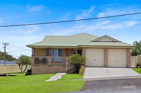 1615 Ocean Dr, Lake Cathie, NSW 2445